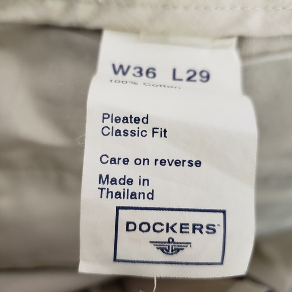 Dockers Men's Pants Tan Khaki D3 Pleated Classic Fit style #406694123 36 x 29 - Picture 11 of 16